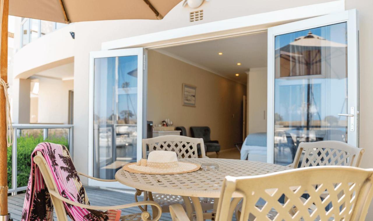 Russells On The Port Hotel Velddrif Exterior foto